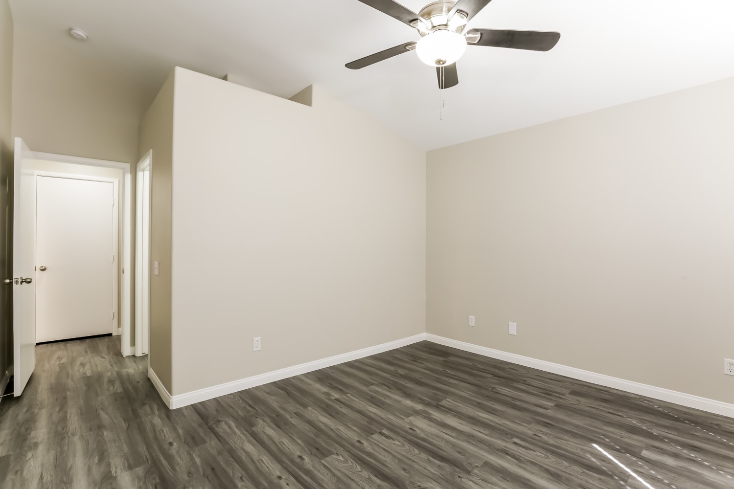 7937 Turtle Island Court, Las Vegas photo 6