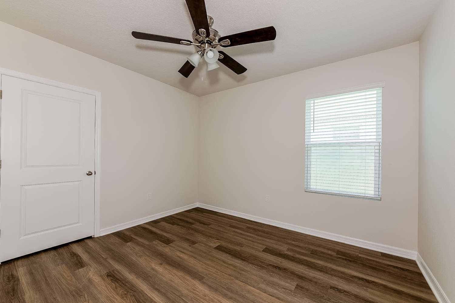 7940 Majestic Palms Court, Venice photo 15
