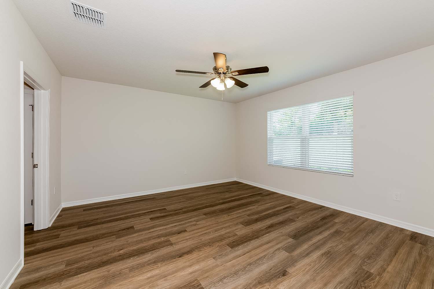 7984 Majestic Palms Court, Venice photo 13