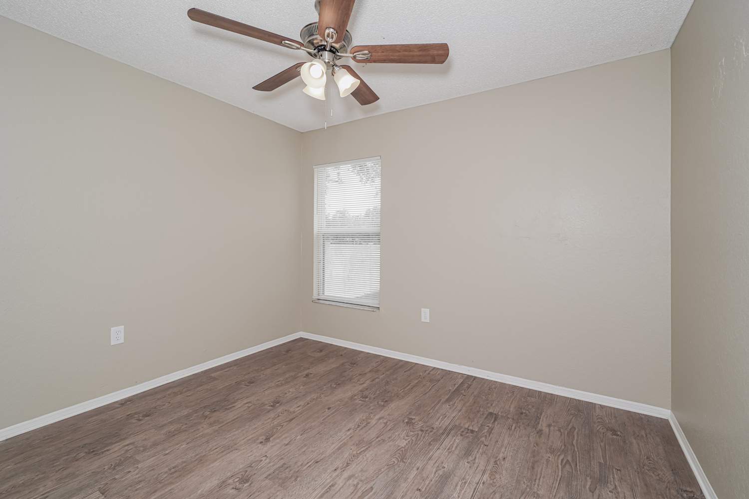 7988 Oak Run Cir, Lakeland photo 12