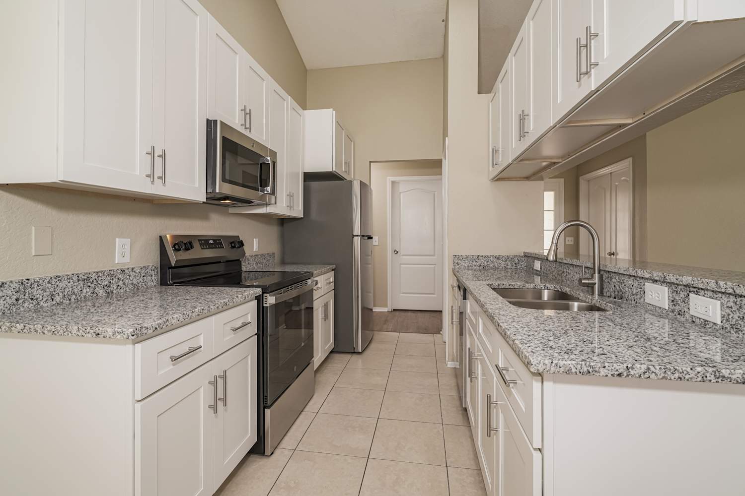 7988 Oak Run Cir, Lakeland photo 6