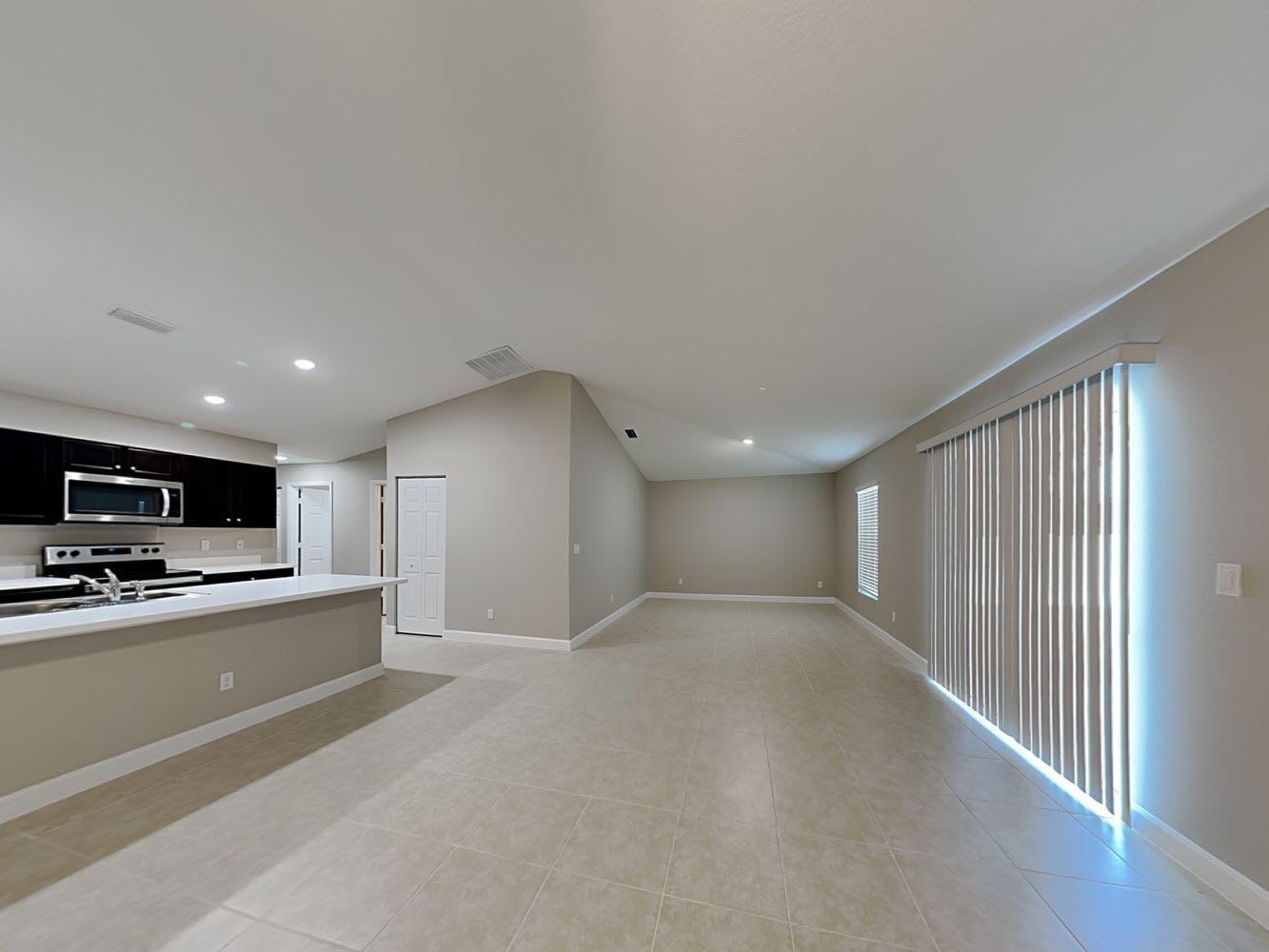 799 Everglade Ave SE, Palm Bay photo 4