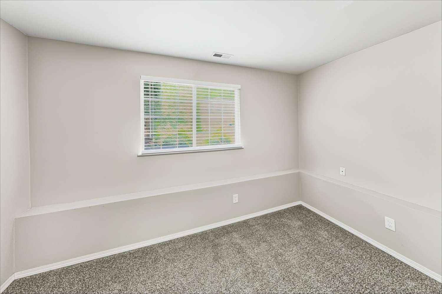 8018 Crown Ridge Blvd, Arlington photo 14