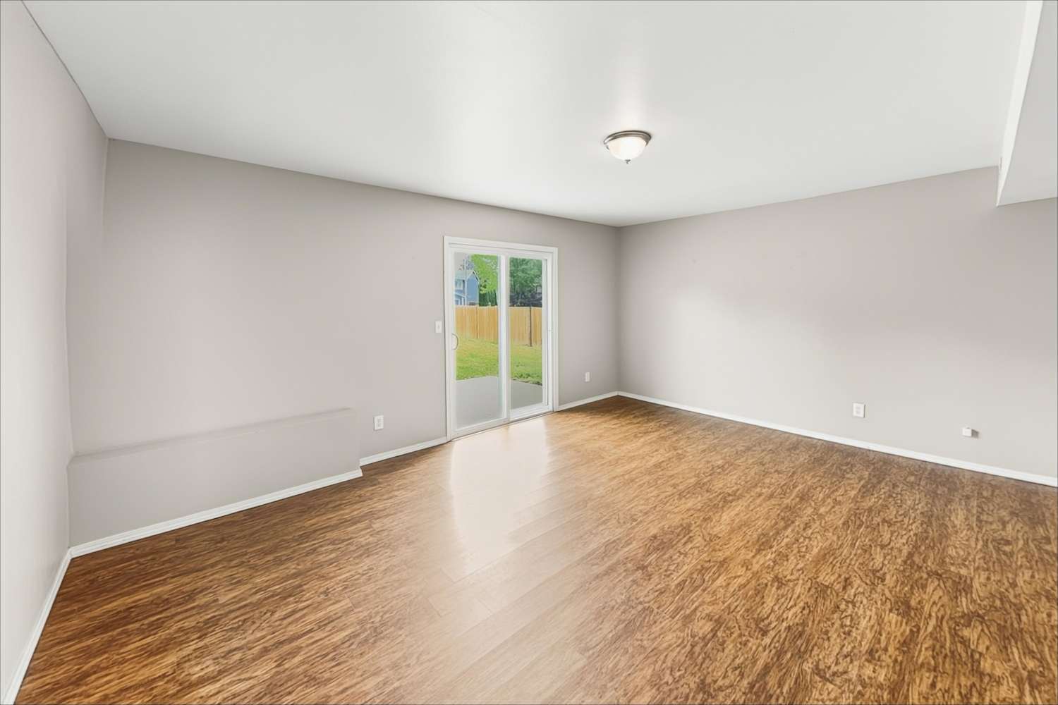 8018 Crown Ridge Blvd, Arlington photo 6
