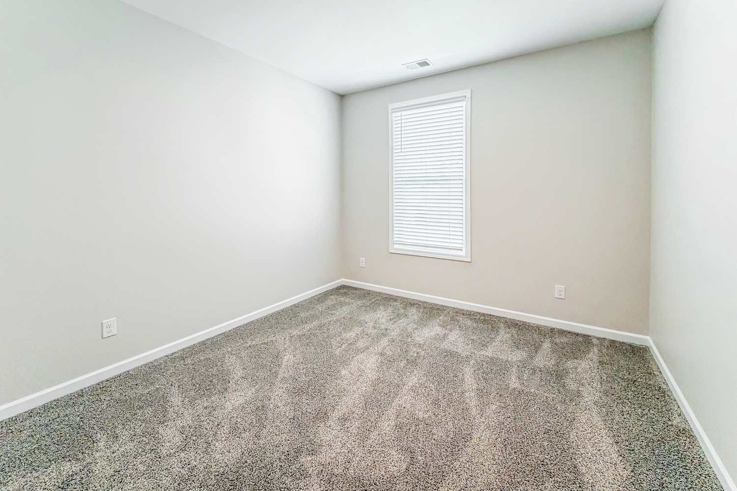 8026 Forest Hills Dr, Spring Hill photo 11