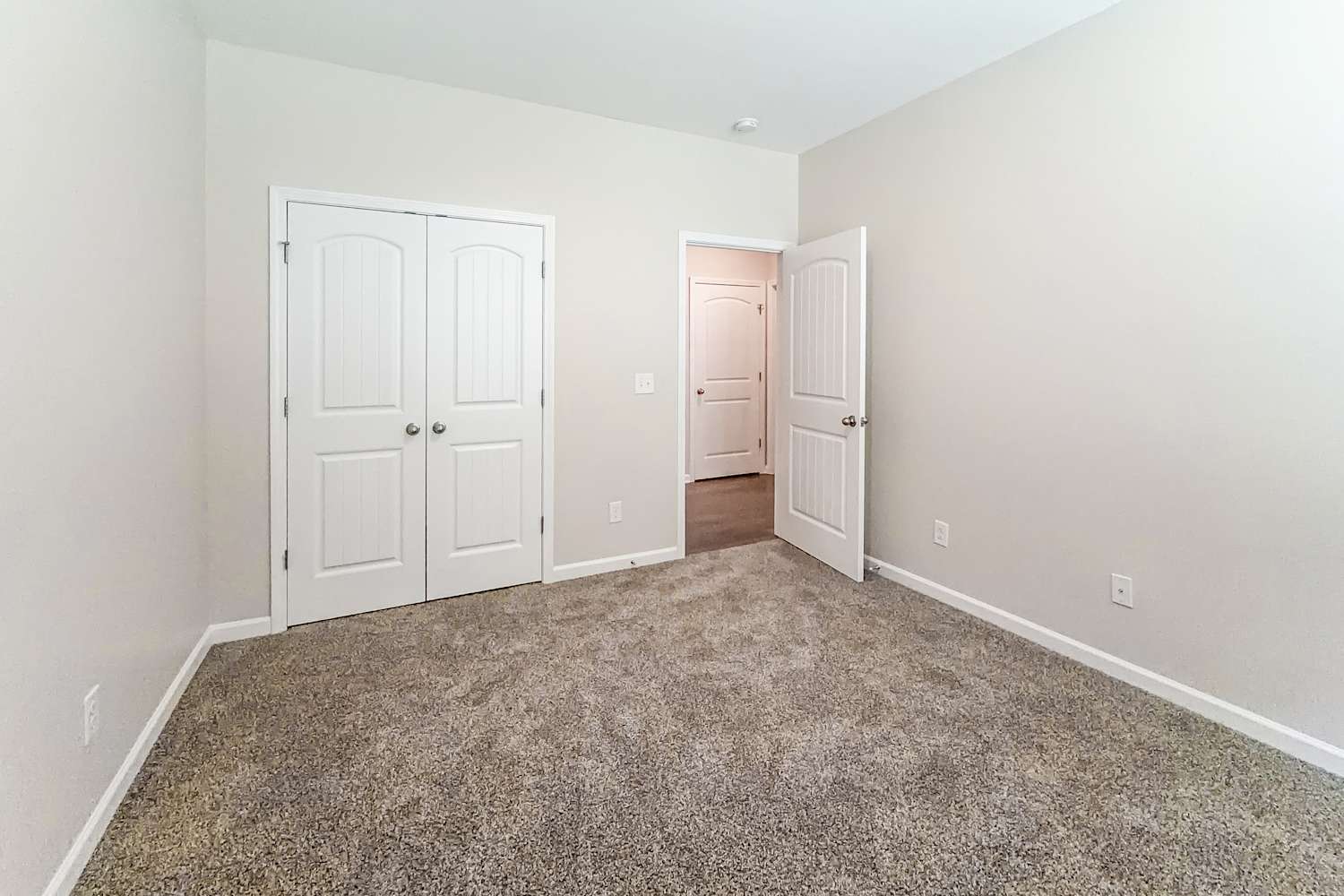 8026 Forest Hills Dr, Spring Hill photo 14