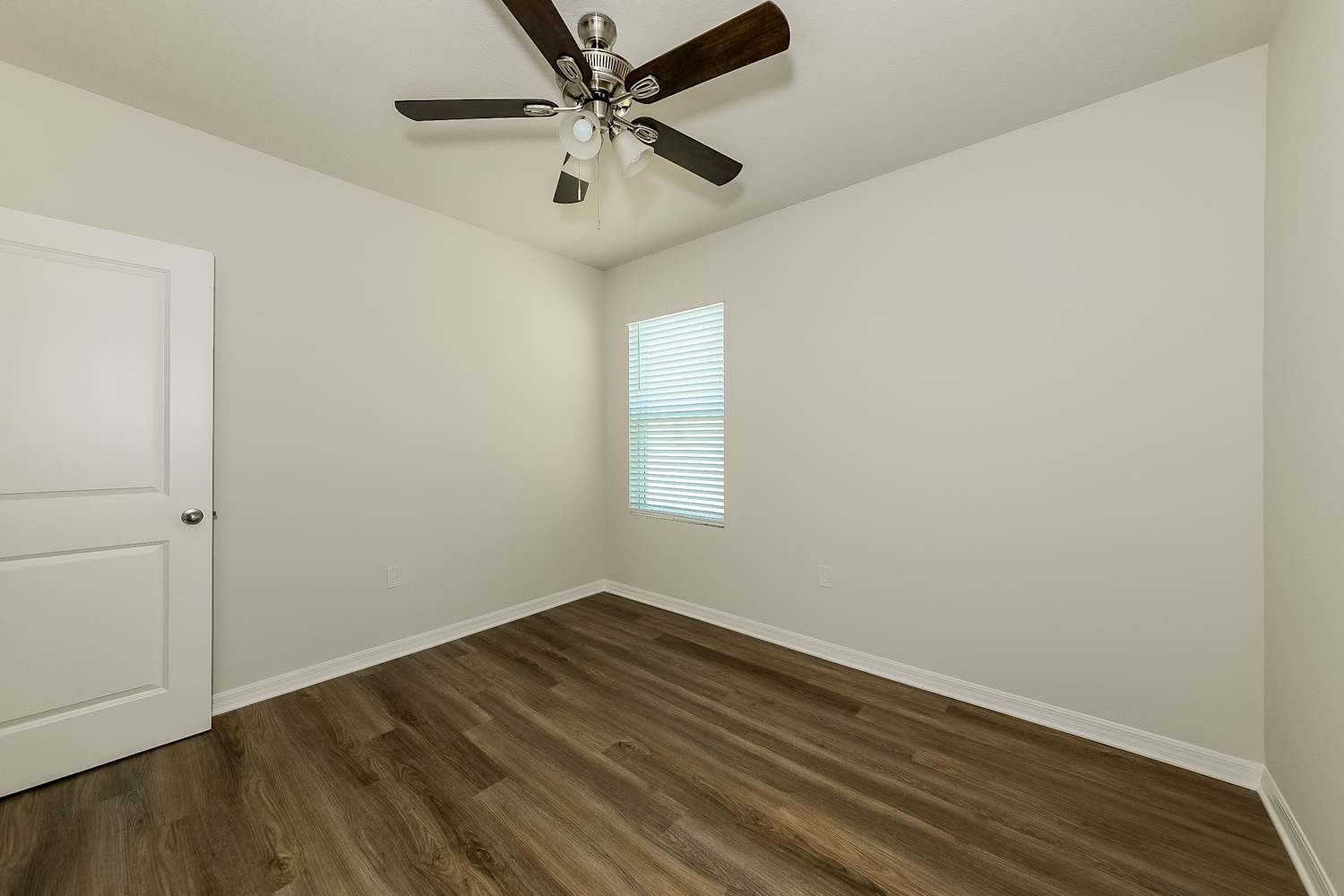 8029 Majestic Palms Ct, Venice photo 13
