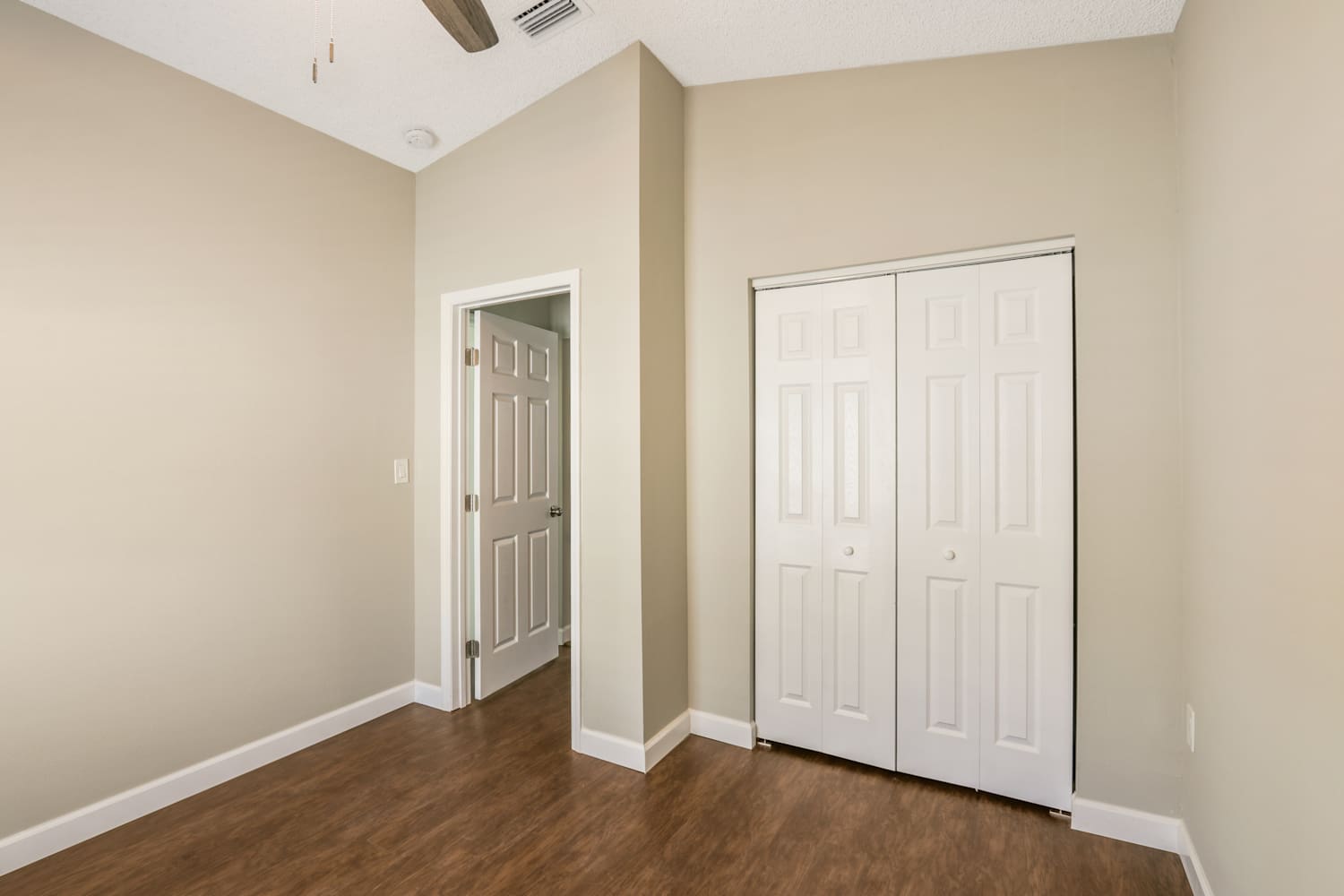 8032 Chickasaw Ln, Port Richey photo 13