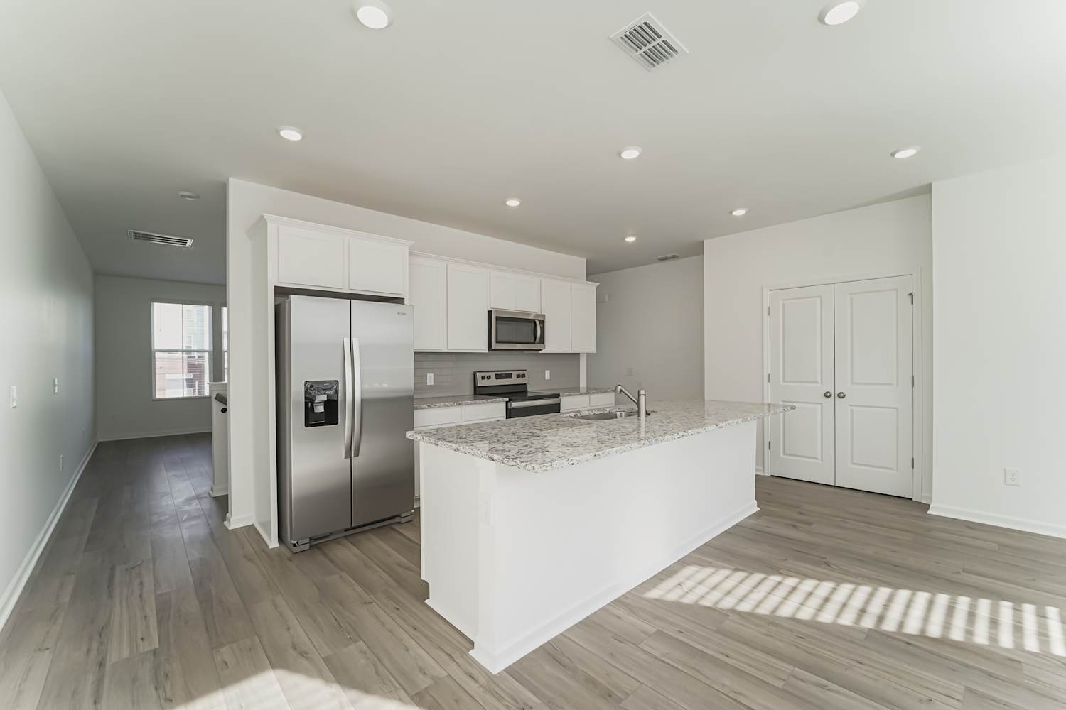 8032 Roest Ln, Charlotte photo 9