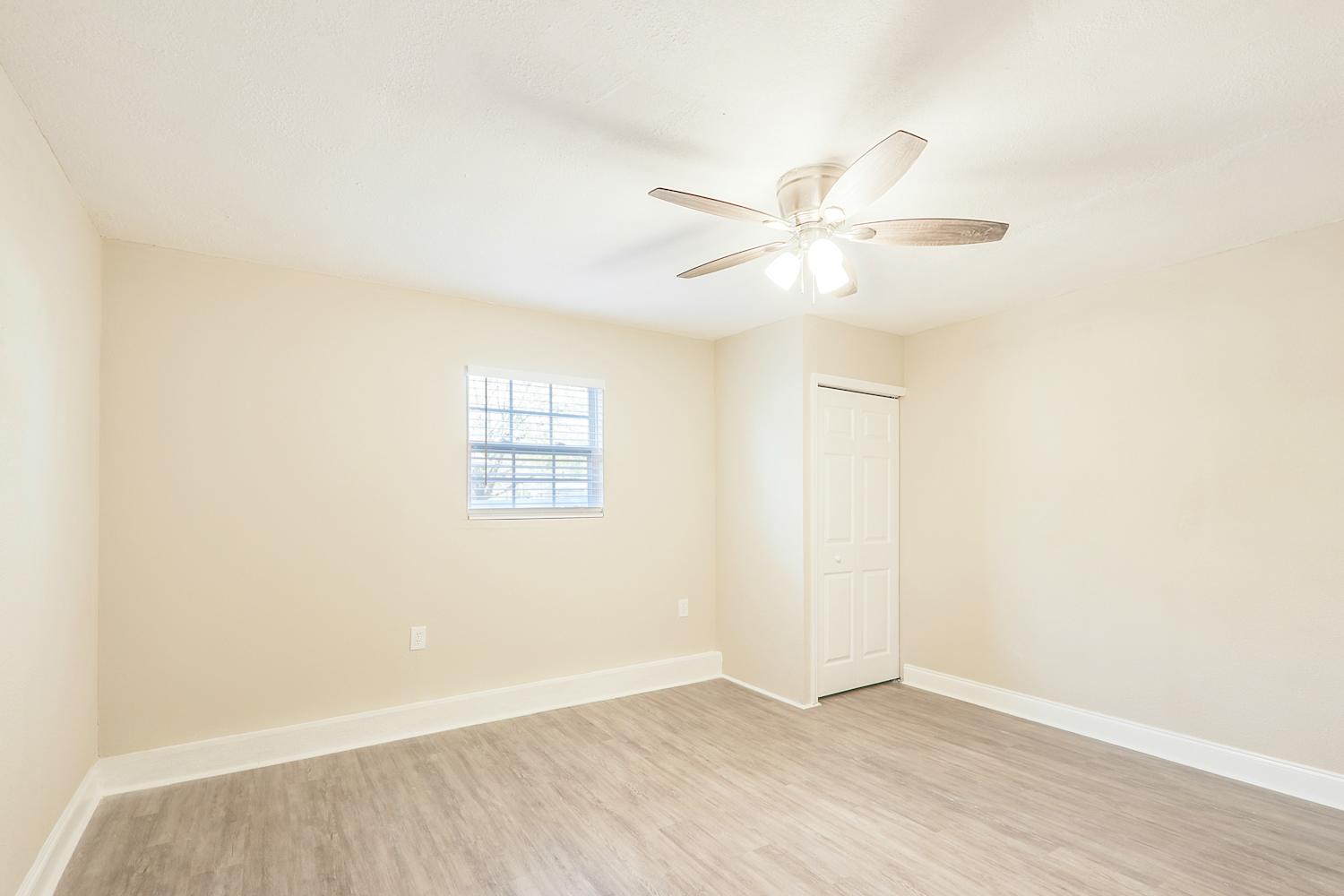 8033 Banister Ln, Port Richey photo 14