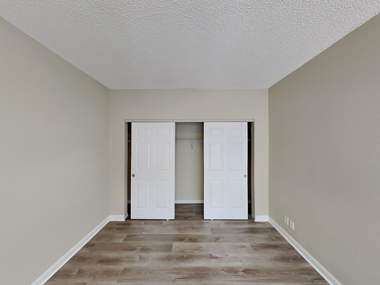 8041 Buttonwood Cir, Tamarac photo 11
