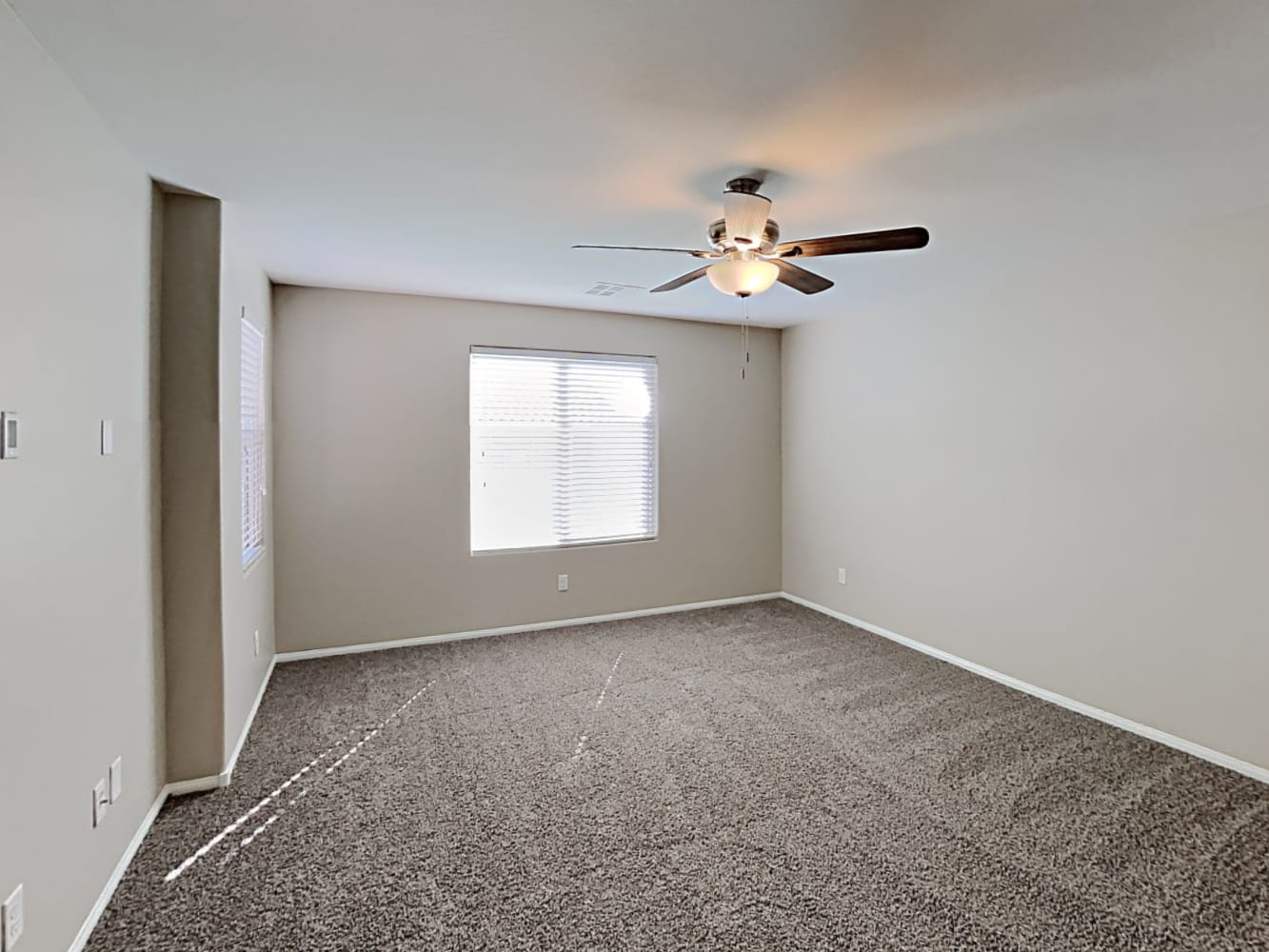 8072 Satin Carnation Ln, Las Vegas photo 13