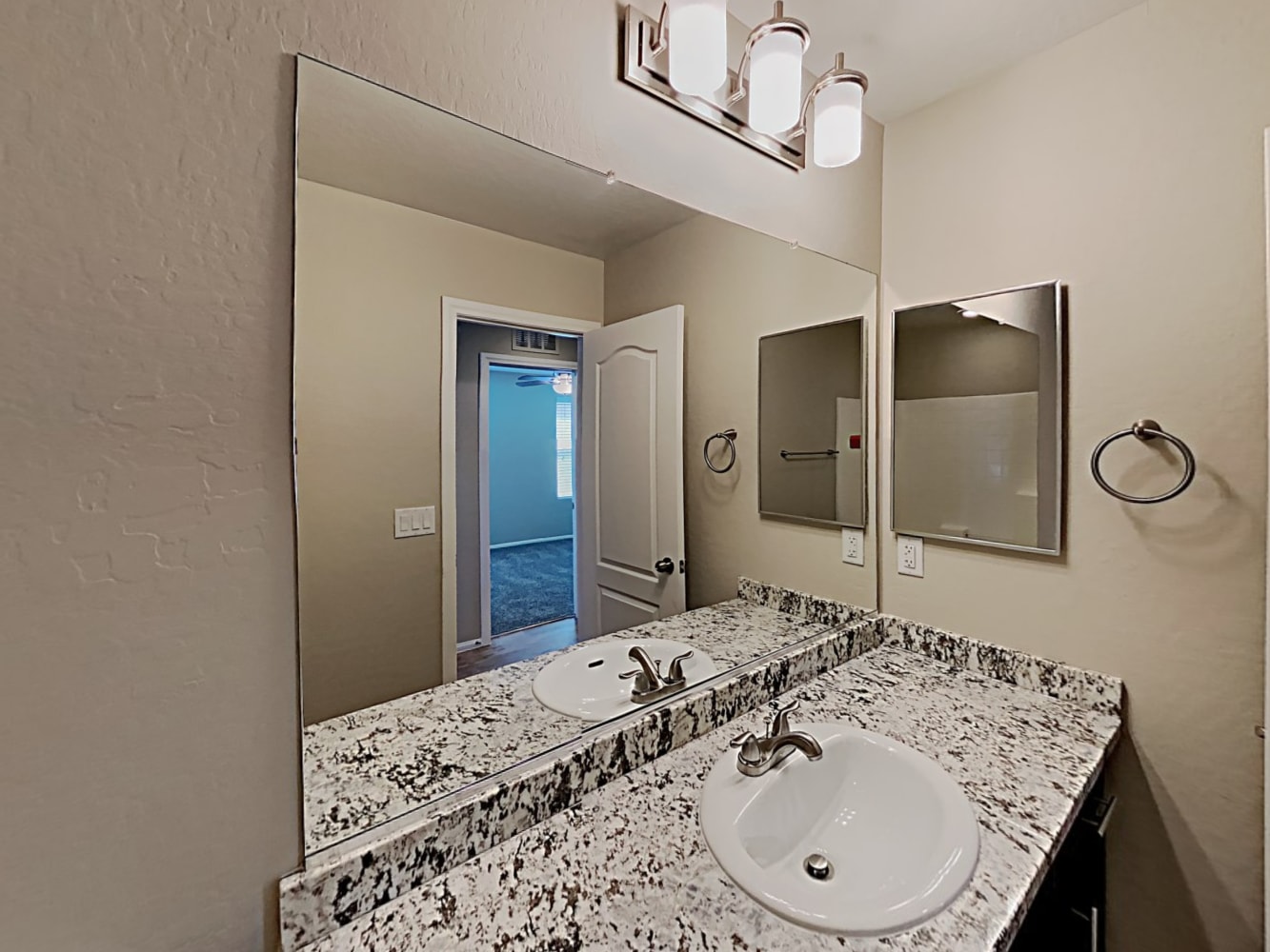 8072 Satin Carnation Ln, Las Vegas photo 15