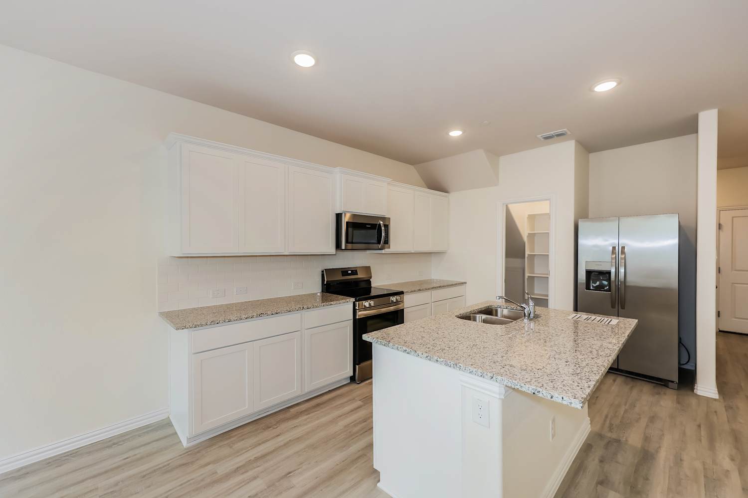 808 Bonnet Trl, Arlington photo 7