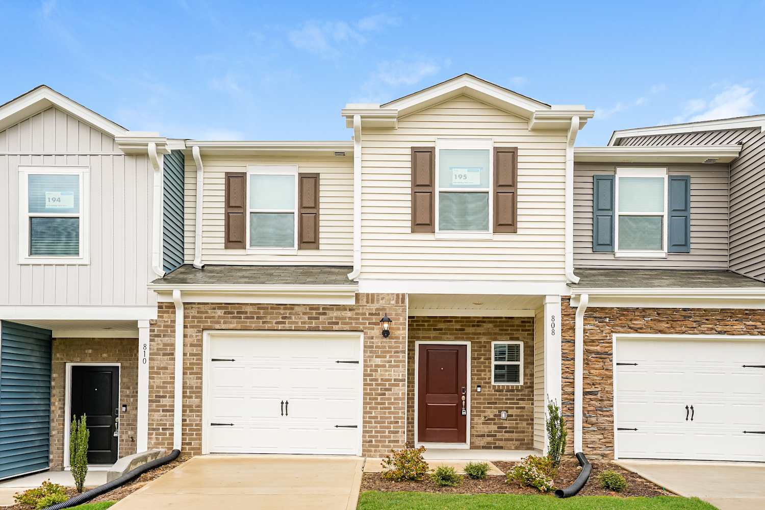 808 Holiday Park Lane, Knightdale photo 1