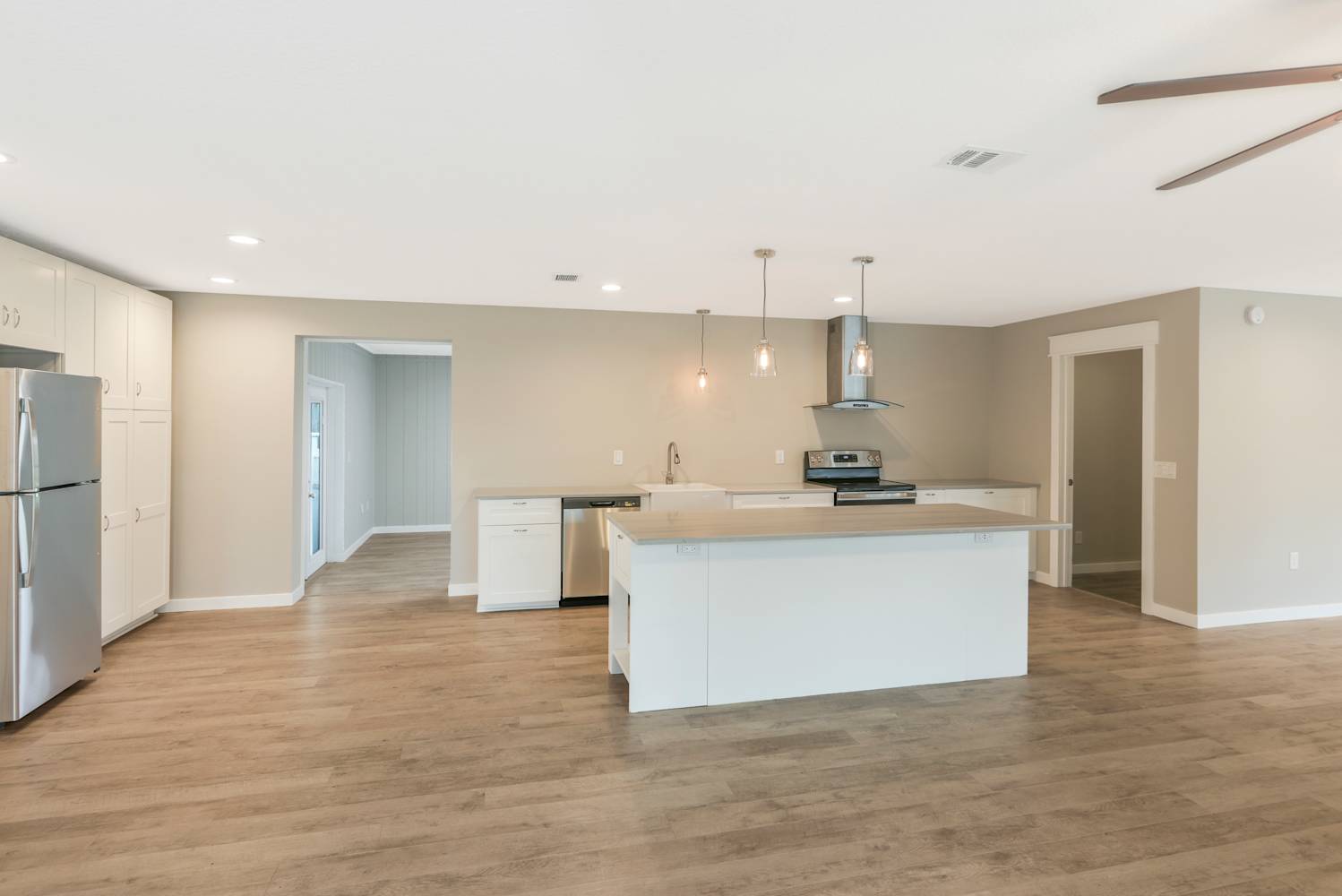 810 Bishop Pl, Seffner photo 8