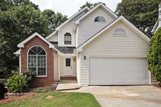 Front of 810 Cauthen Ct NE, Marietta, GA