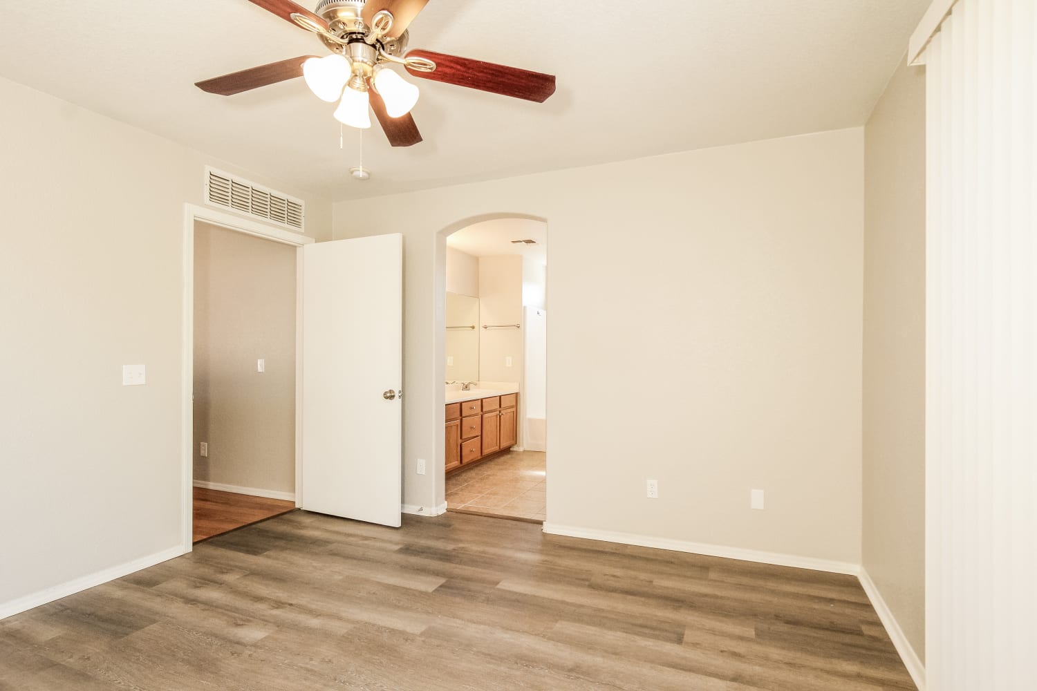 810 E Nardini St, San Tan Valley photo 11