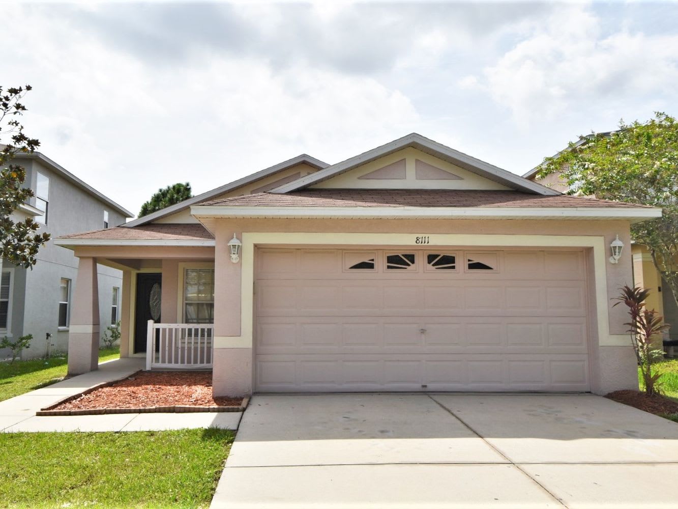 Front of 8111 Canterbury Lake Blvd, Tampa, FL