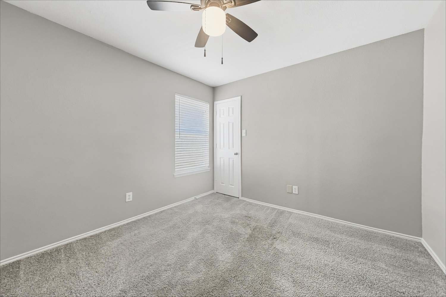 8117 Hennessey, Fort Worth photo 13