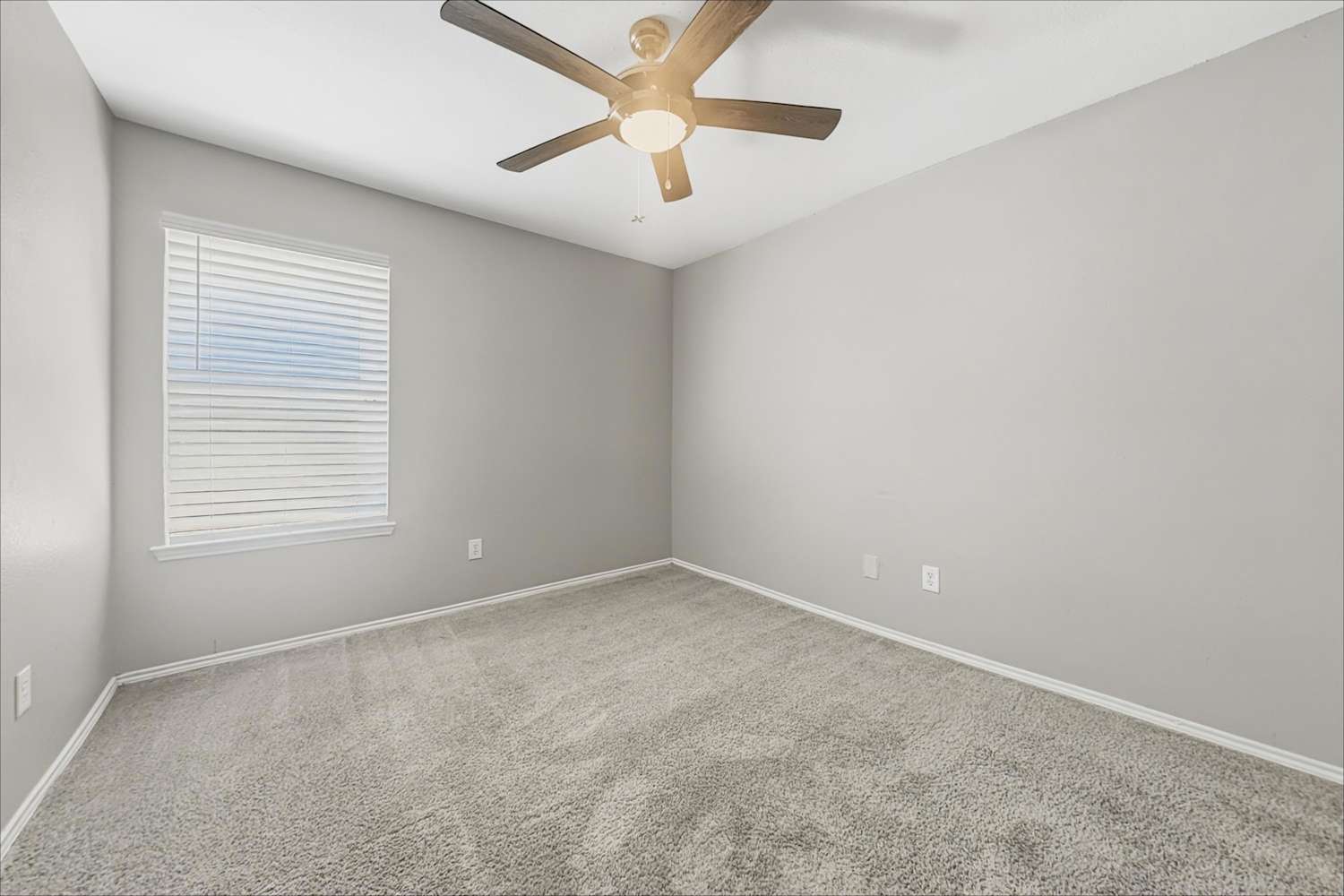 8117 Hennessey, Fort Worth photo 15