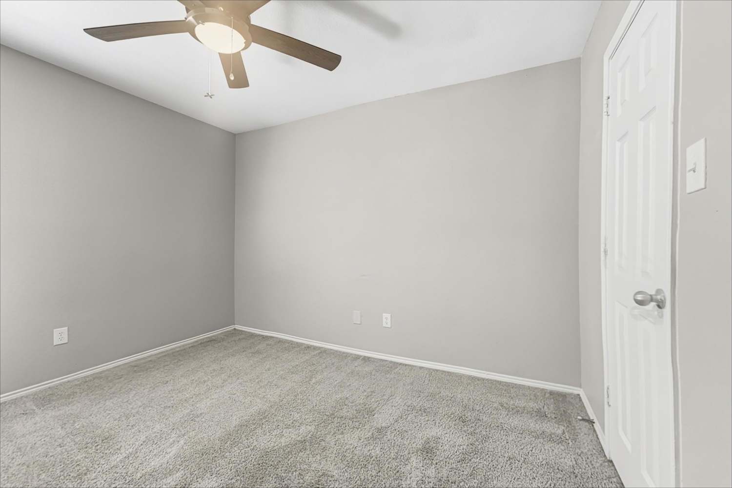 8117 Hennessey, Fort Worth photo 16