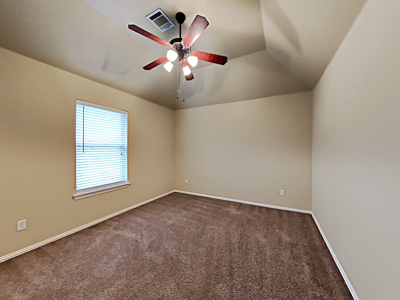 8125 Trinity Vista Trl, Hurst photo 12
