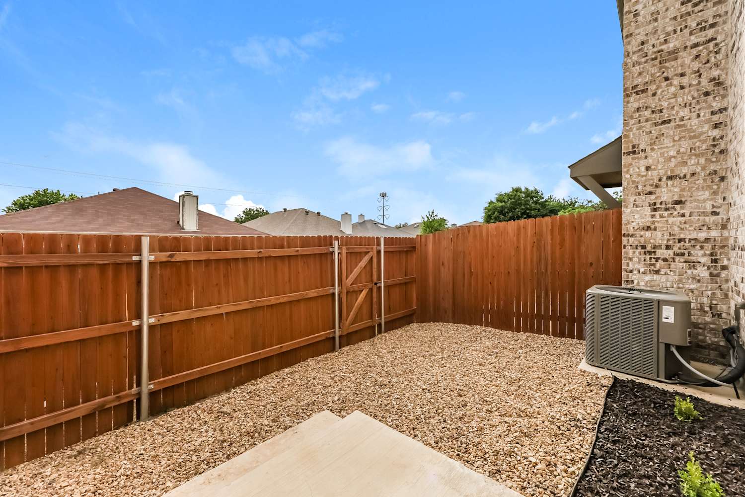 814 Bonnet Trl, Arlington photo 20
