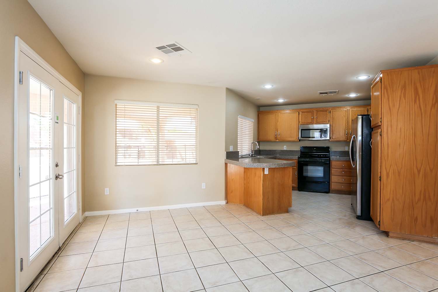 8148 Backpacker Ct, Las Vegas photo 6