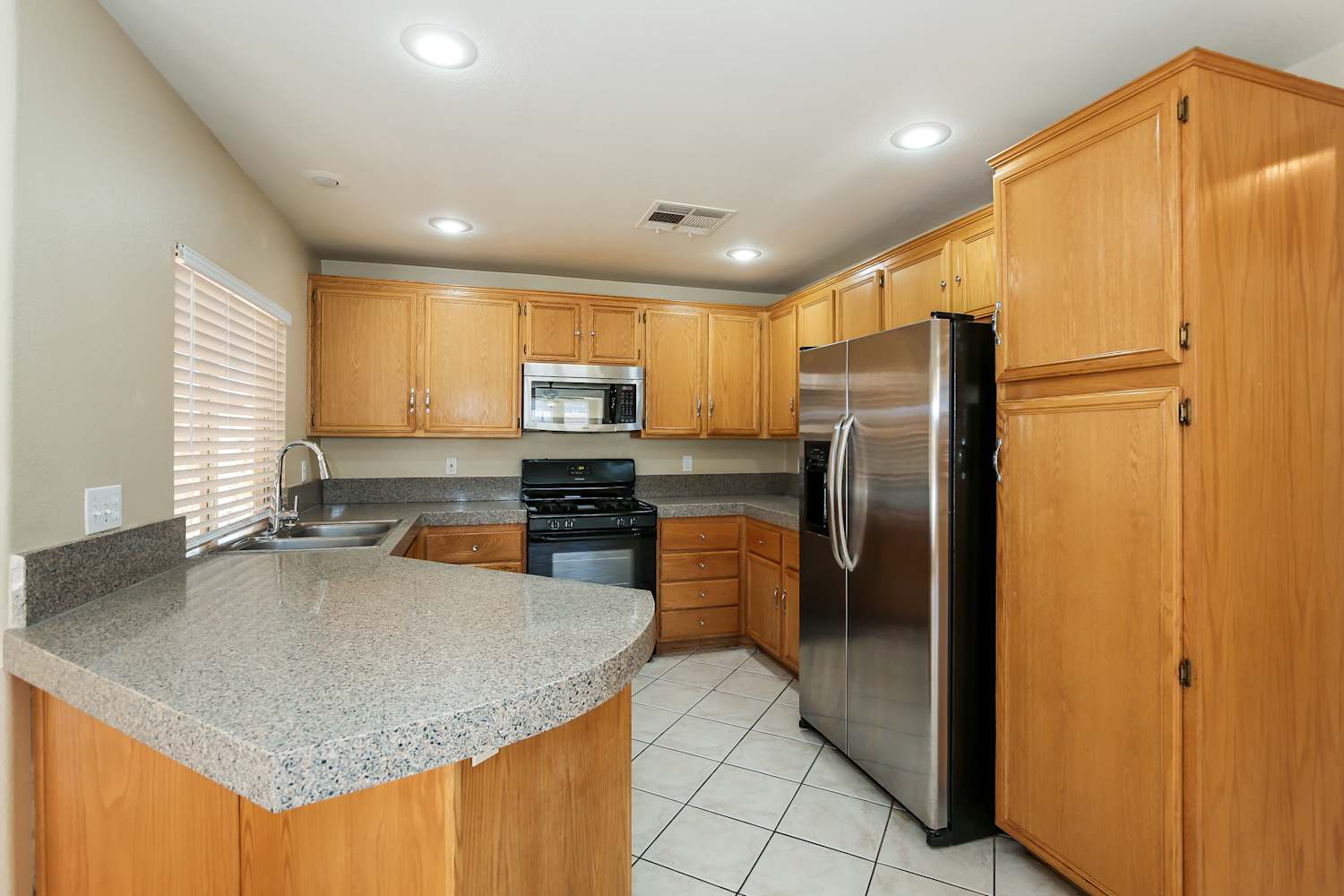 8148 Backpacker Ct, Las Vegas photo 7