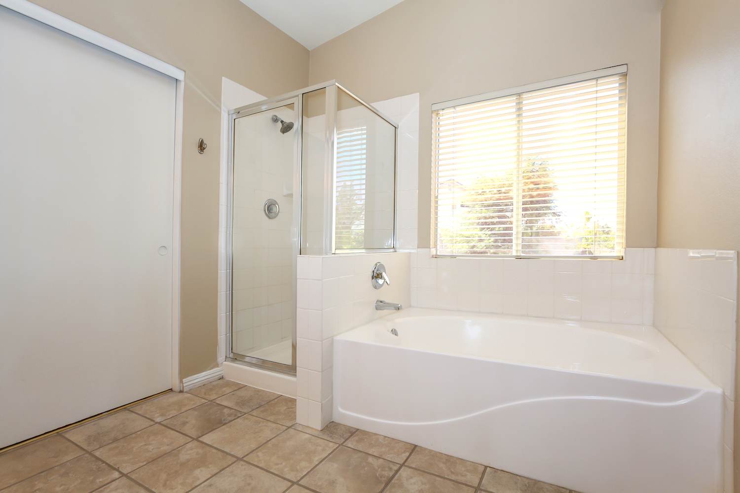 8148 Backpacker Ct, Las Vegas photo 11