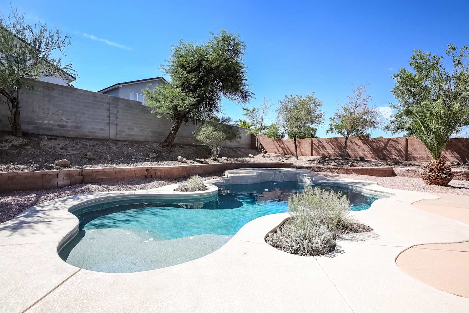 8148 Backpacker Ct, Las Vegas photo 16