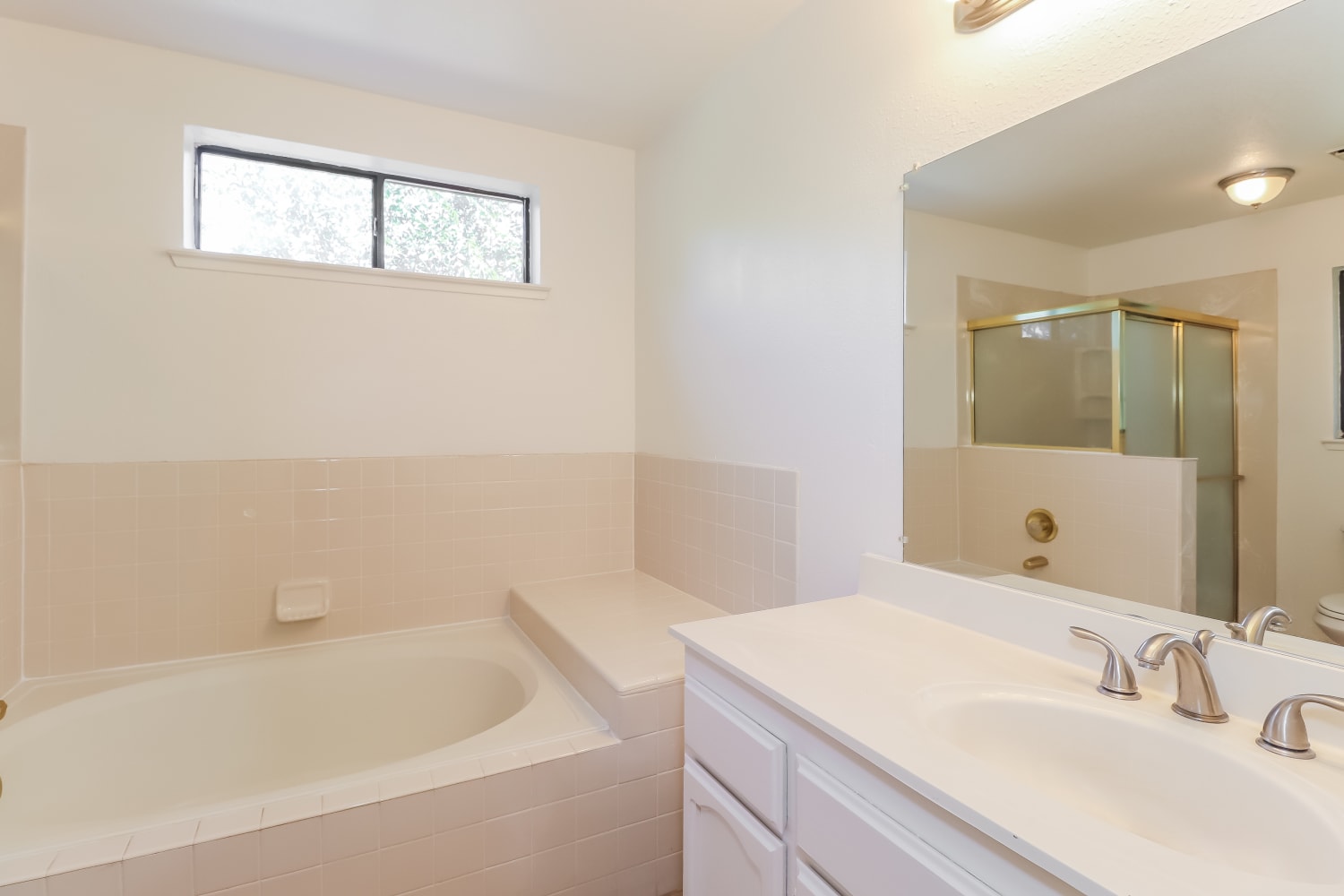 8186 Devon Park Ct, Sacramento photo 14