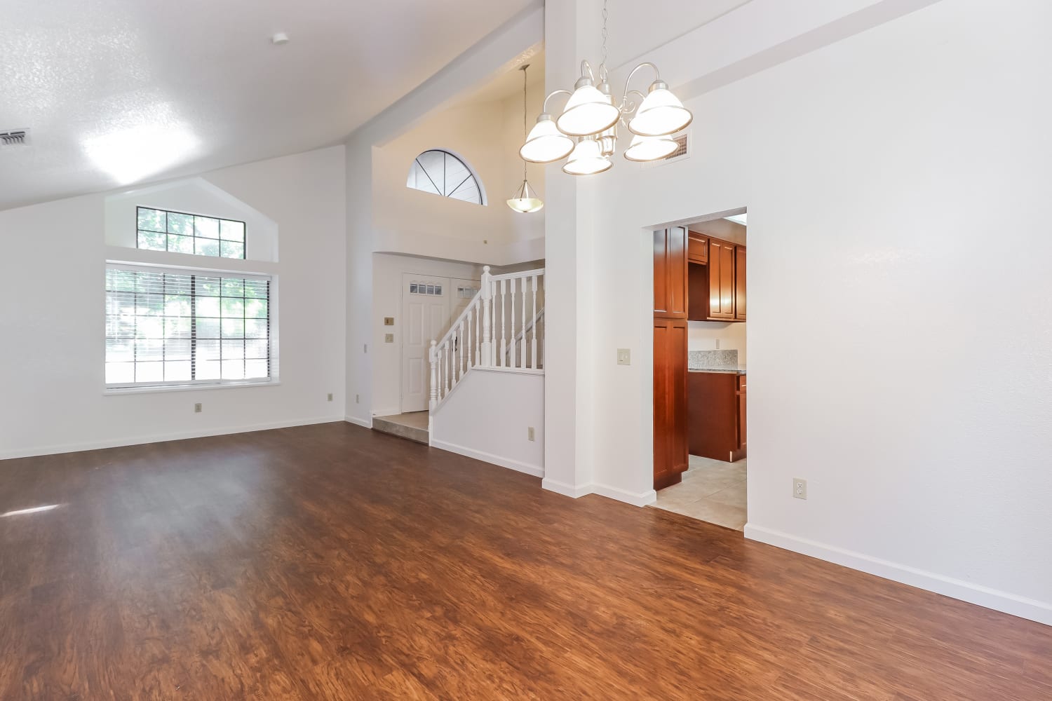 8186 Devon Park Ct, Sacramento photo 6