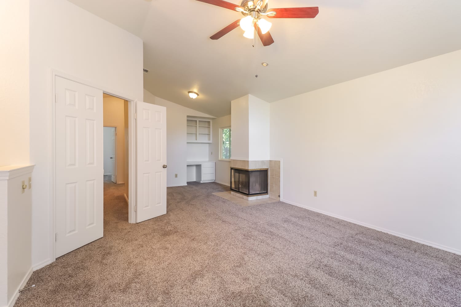 8186 Devon Park Ct, Sacramento photo 13