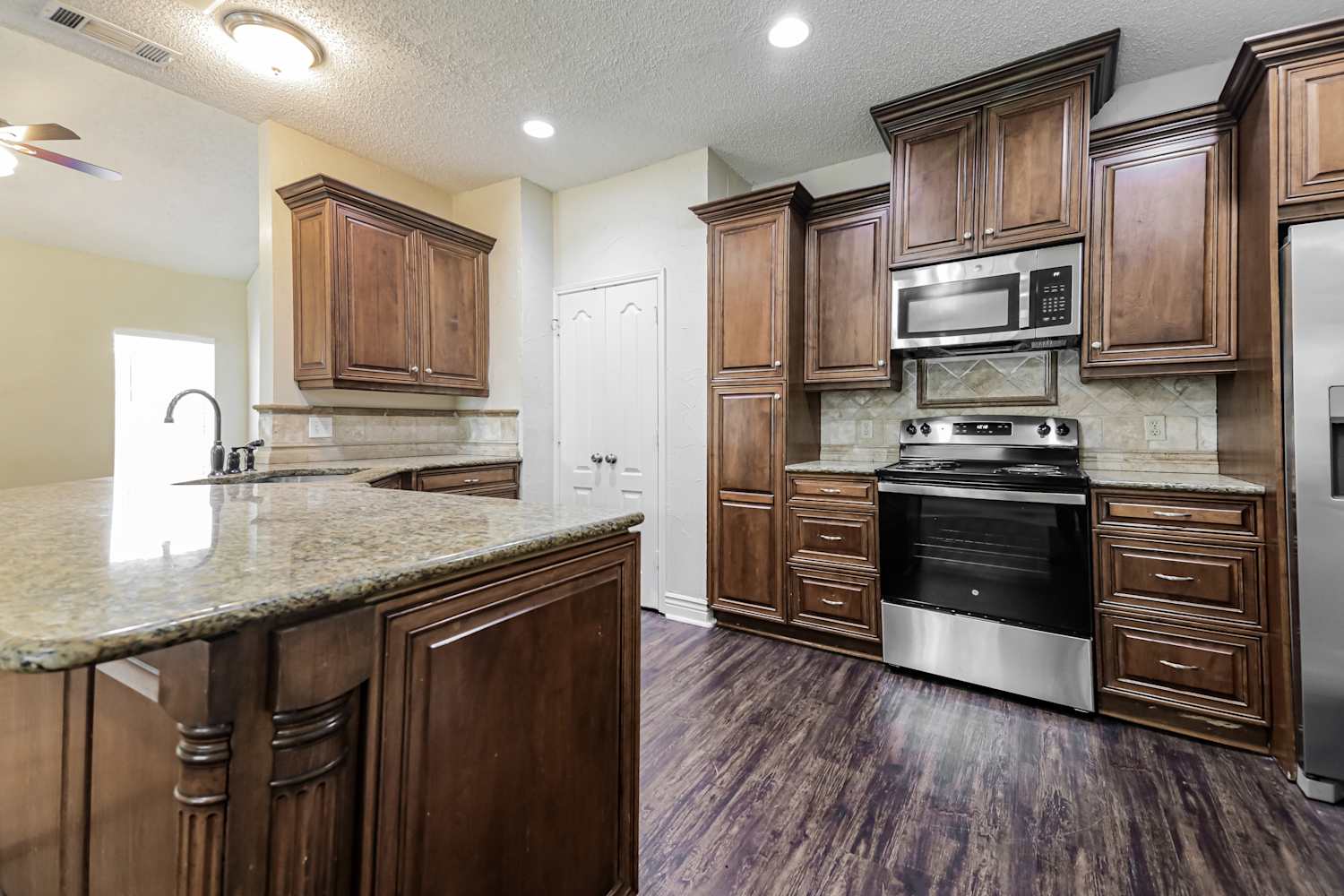 8200 Galley St, Frisco photo 8