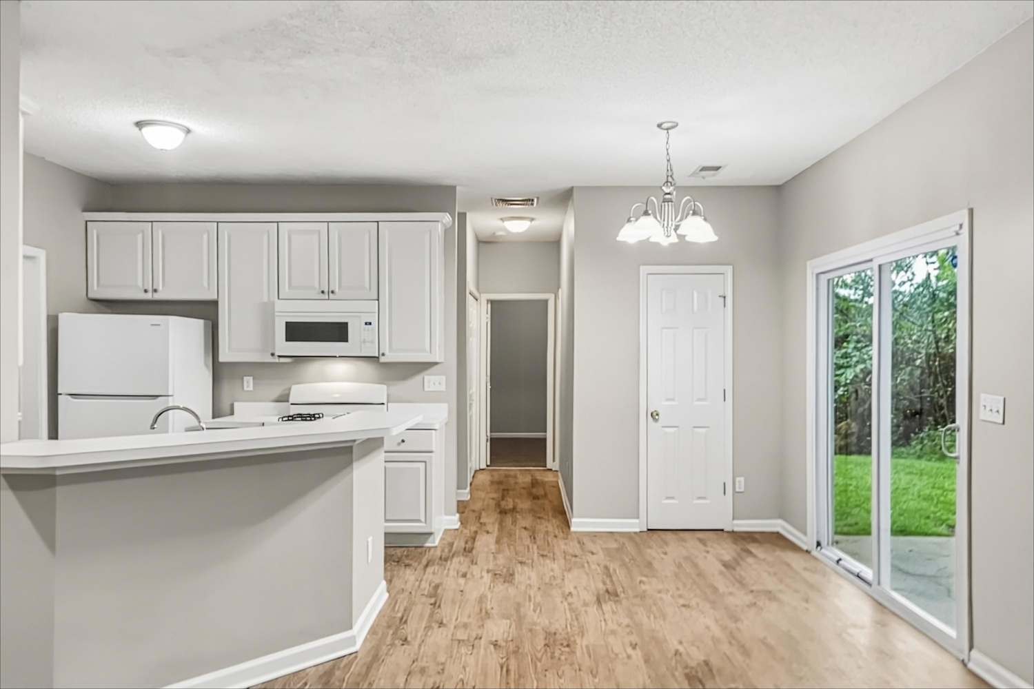 8220 River Mill Ct, Ball Ground photo 7