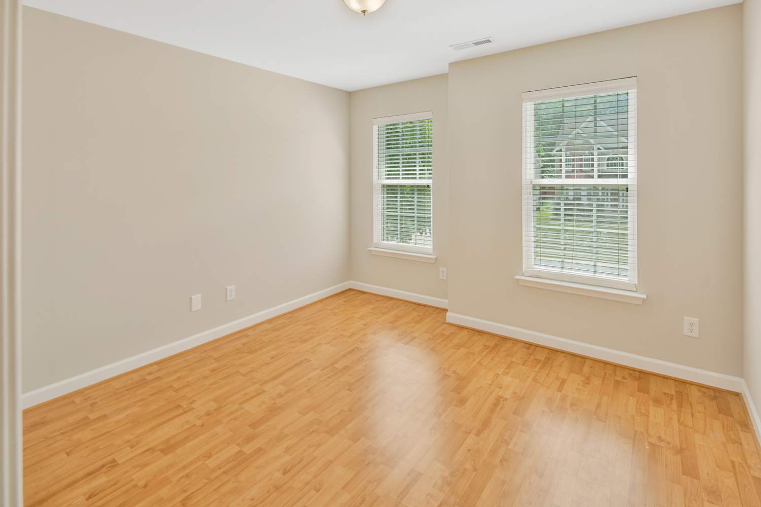 8224 Suttonview Dr, Charlotte photo 17