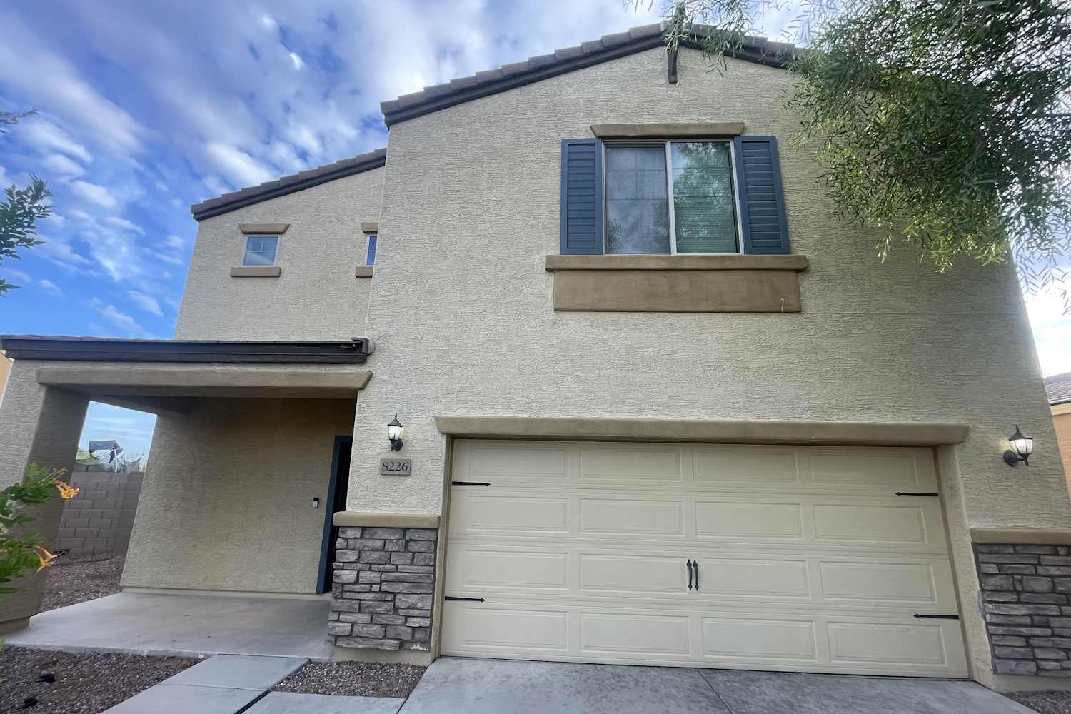 8226 W Wood Ln, Phoenix photo 1