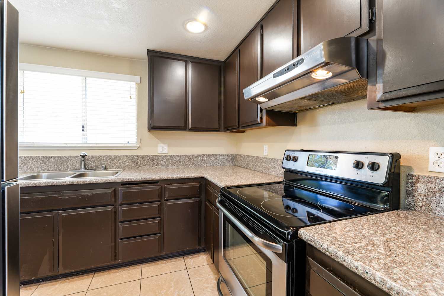 8264 Florintown Way, Sacramento photo 6