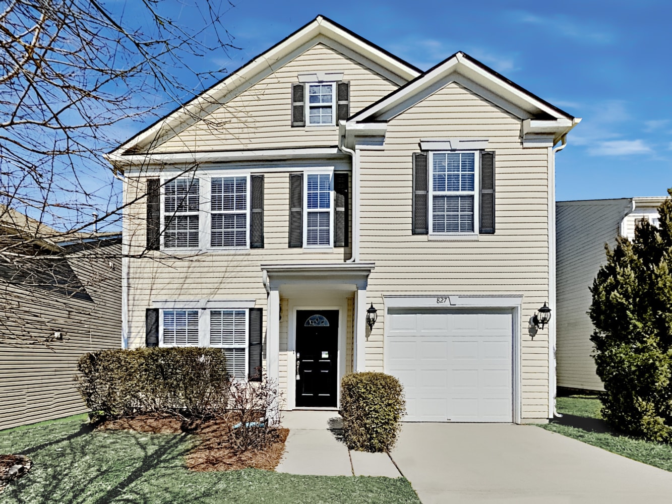 827 Littleton Dr, Concord photo 1