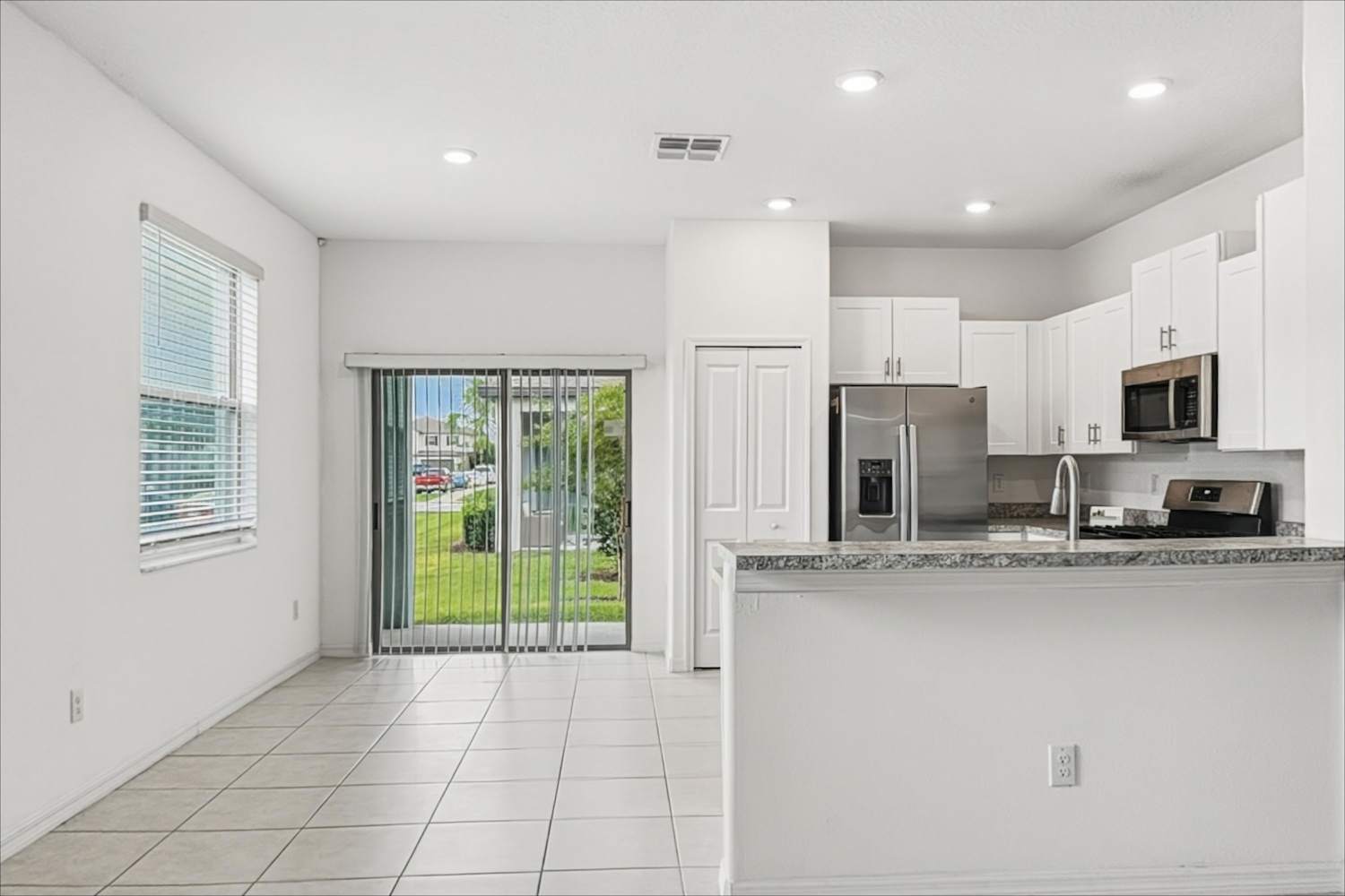 8271 Birch Haven Ln, New Port Richey photo 9
