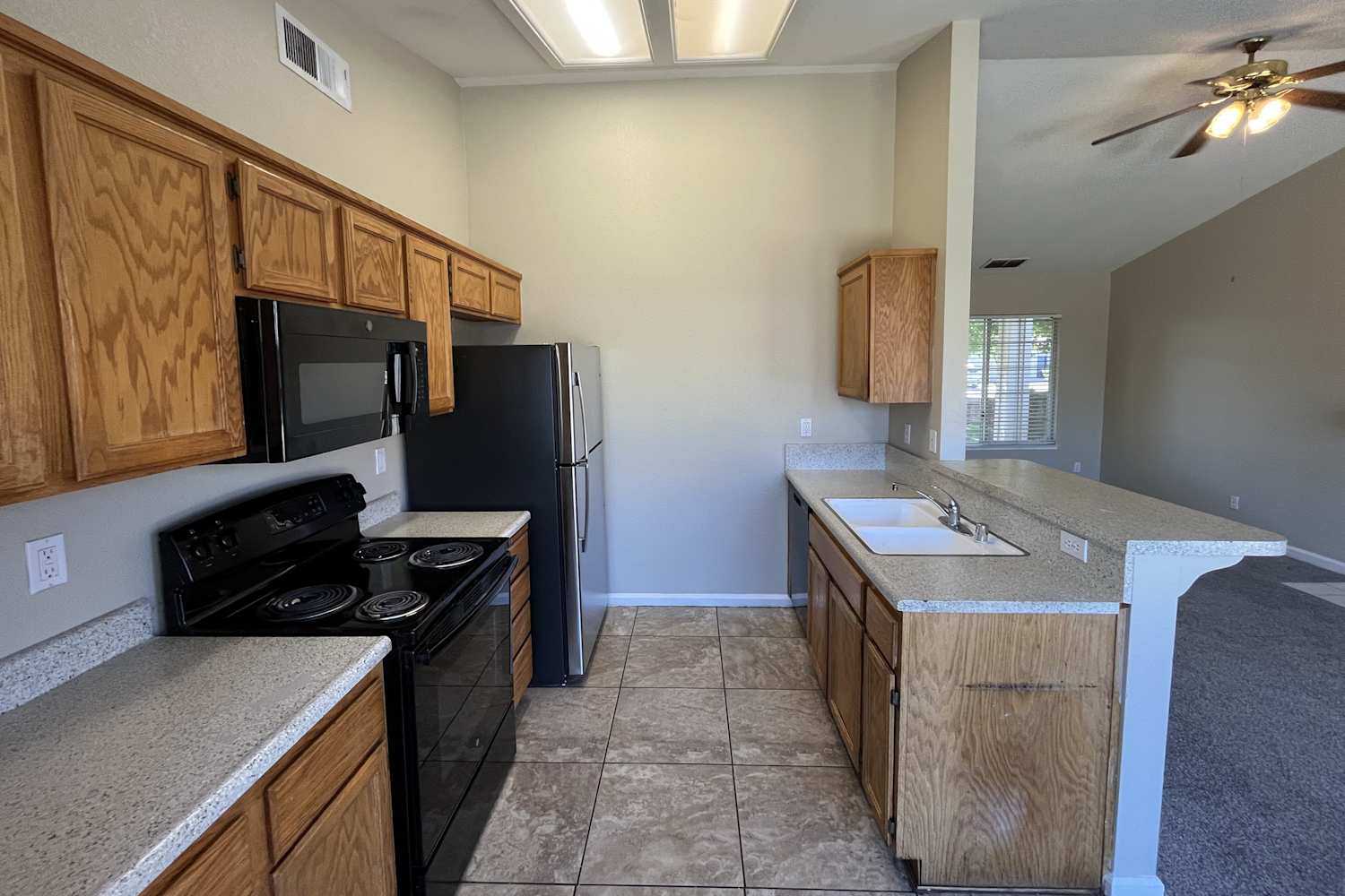 828 Inder Ln, Yuba City photo 8