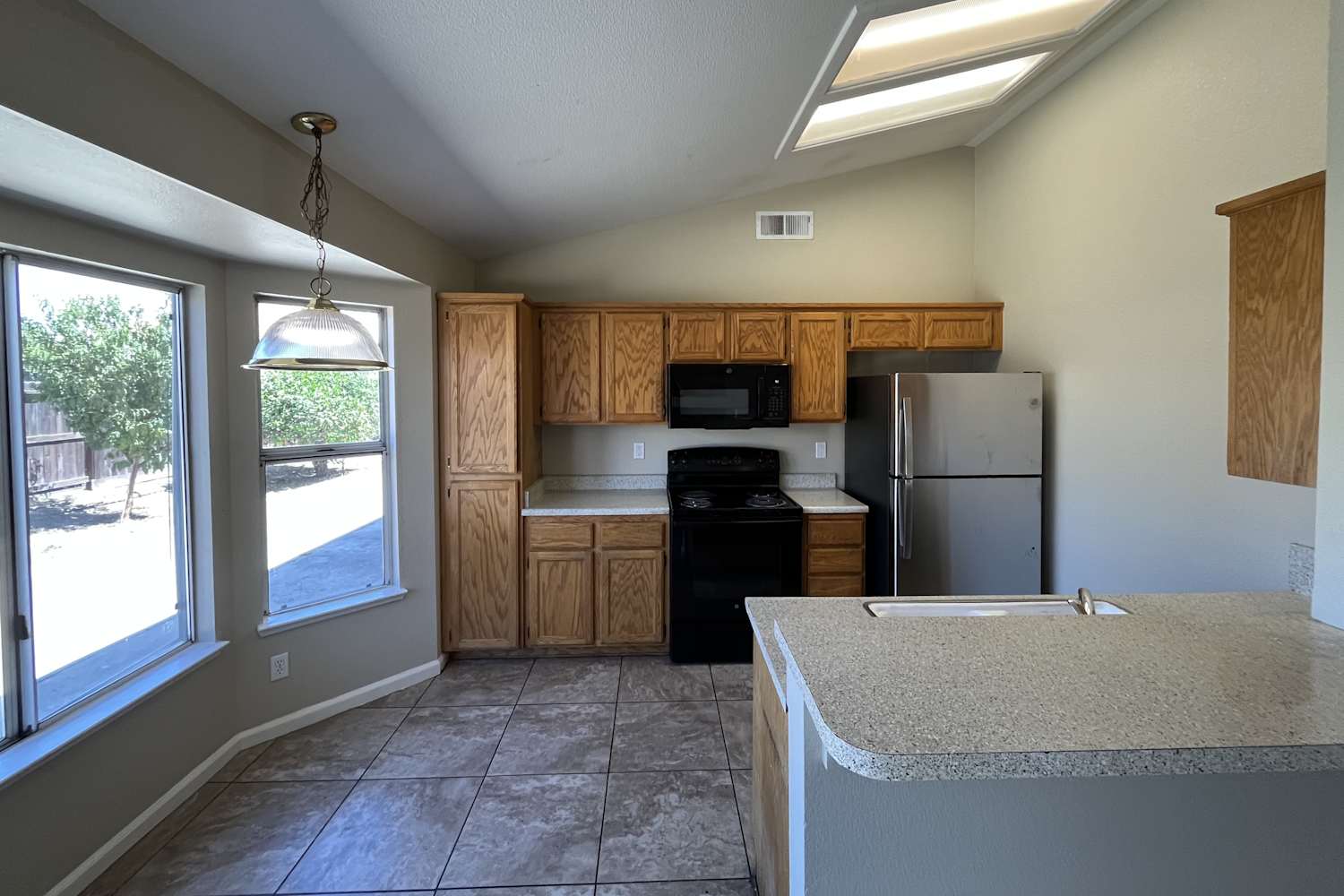 828 Inder Ln, Yuba City photo 7