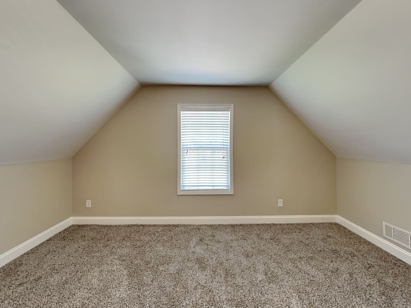 8295 Mossybrook Ln, Douglasville photo 17