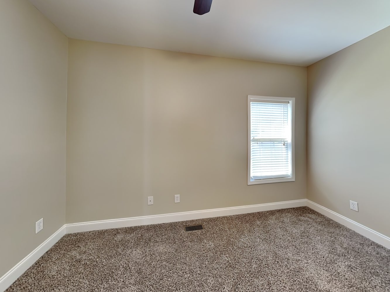 8295 Mossybrook Ln, Douglasville photo 15