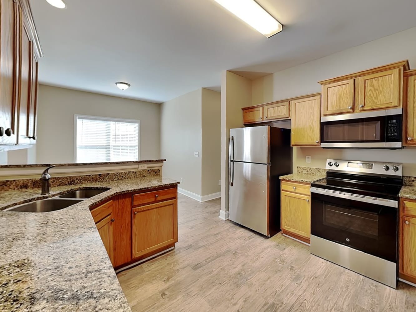 8295 Mossybrook Ln, Douglasville photo 9