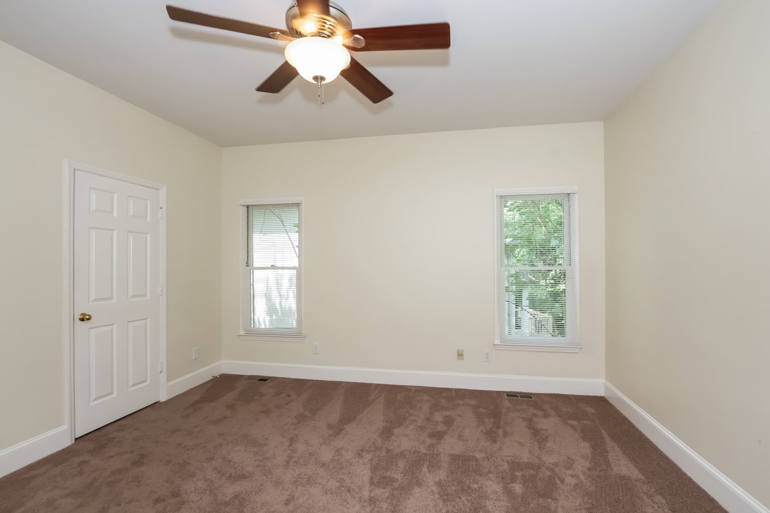 8309 Sardiscroft Rd, Charlotte photo 18