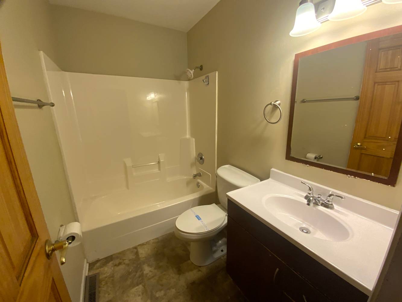 833 N Elmwood Dr, Aurora photo 16