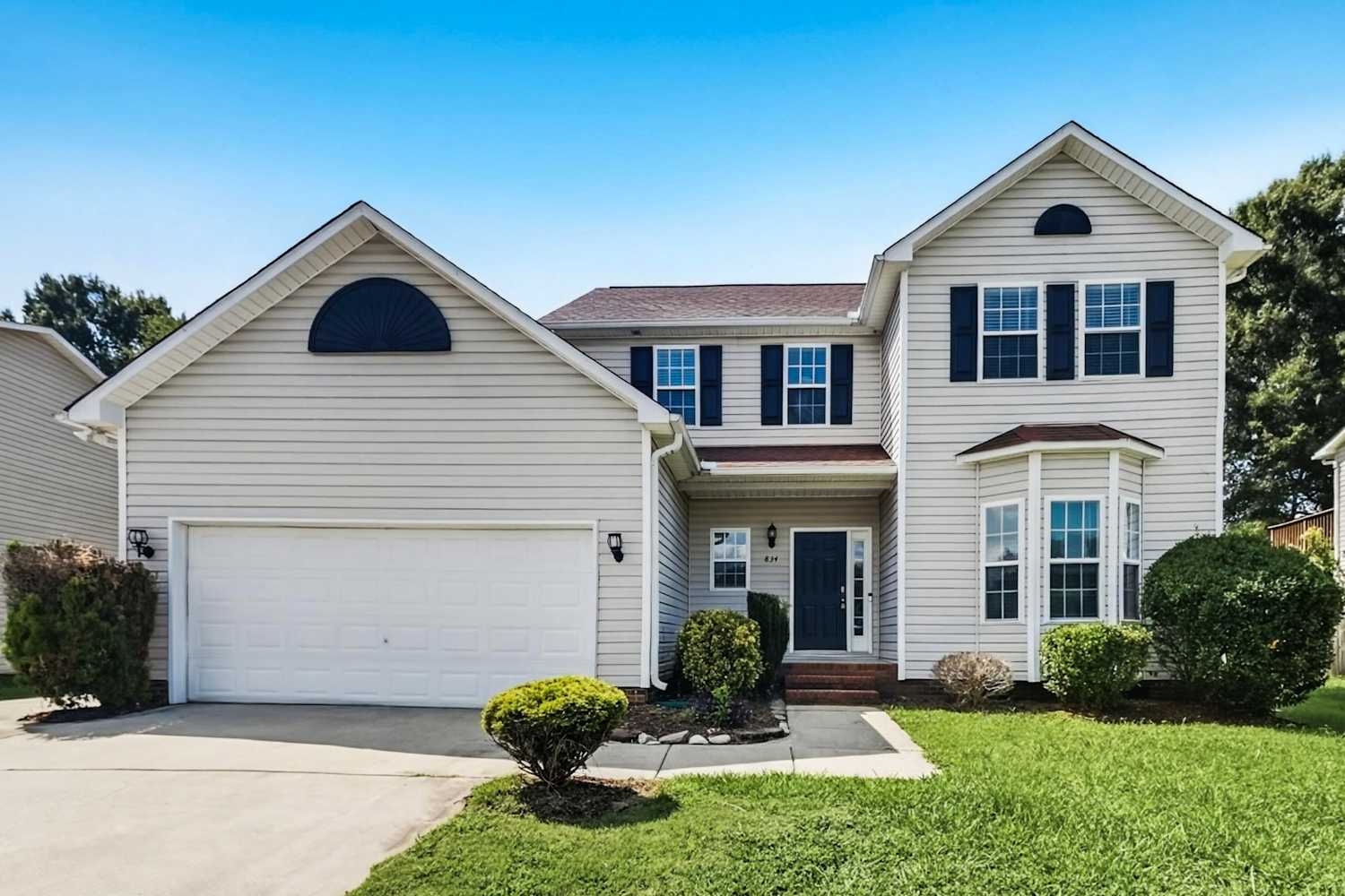 Front of 834 Highlander Ct, Concord, NC